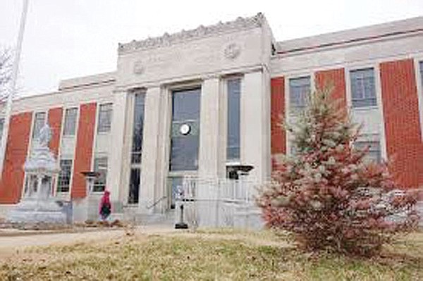 callaway-county-courthouse-returns-to-10-person-courtroom-limit