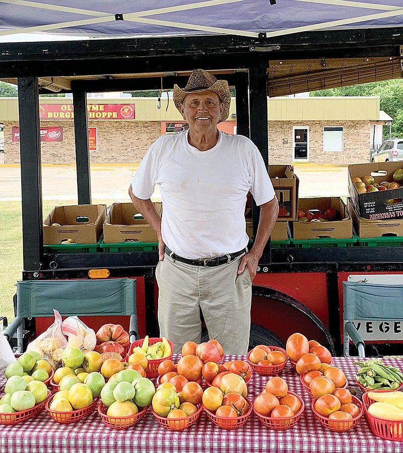 Lavelle Foshee at his produce stand at the intersection of Jefferson Avenue and Arkansas Boulevard in Texarkana, Arkansas.
