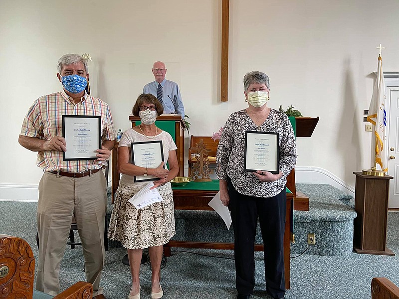 <p>(Submitted) Randy Salmons, left, Rachel Salmons, Kim Bonnett and Don Bonnett (not pictured), congregants of Old Auxvasse-Nine Mile Presbyterian Church, received the Evelyn Bedell Award.</p>