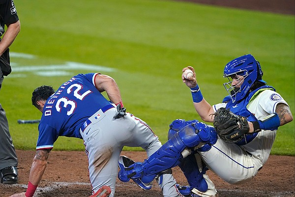 Homers by Seager, Lewis lift Mariners past Rangers 4-3