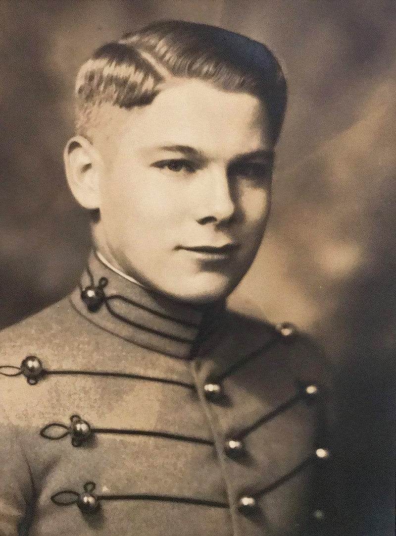 A native of Franklin, Elliott Amick graduated from the United States Military Academy in 1938. During World War II, while serving as an infantry commander, he was twice wounded and earned a Silver Star for valor.