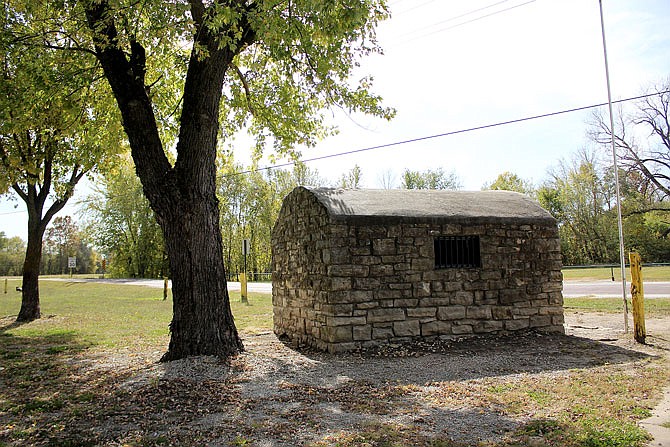 The old jail in Mokane lies in the Lions Club Park.