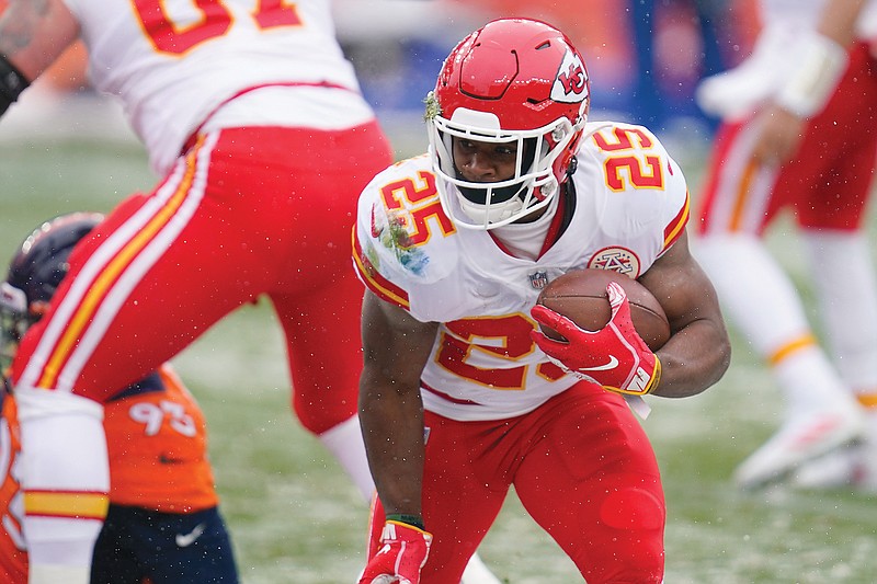 Chiefs running back Clyde Edwards-Helaire runs for a touchdown during a game last month against the Broncos in Denver.