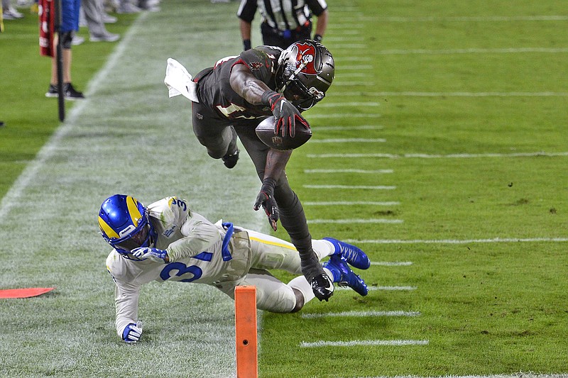 Buccaneers Fall in Primetime to the Los Angeles Rams 27-24