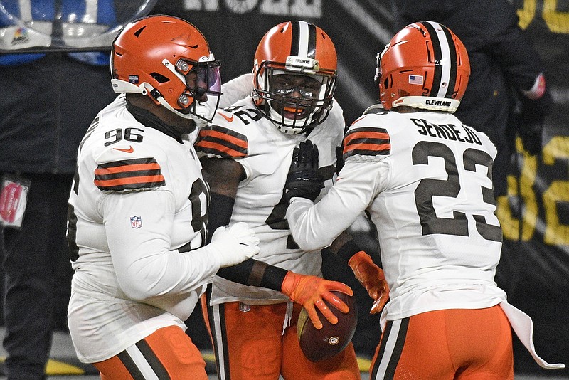 Browns strong safety Karl Joseph celebrates after recovering a fumble in the end zone for a touchdown during Sunday night's game against the Steelers in Pittsburgh.
