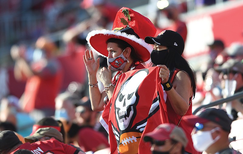 Bucs & Fans Celebrate Team's NFC Championship Win, Home Super Bowl