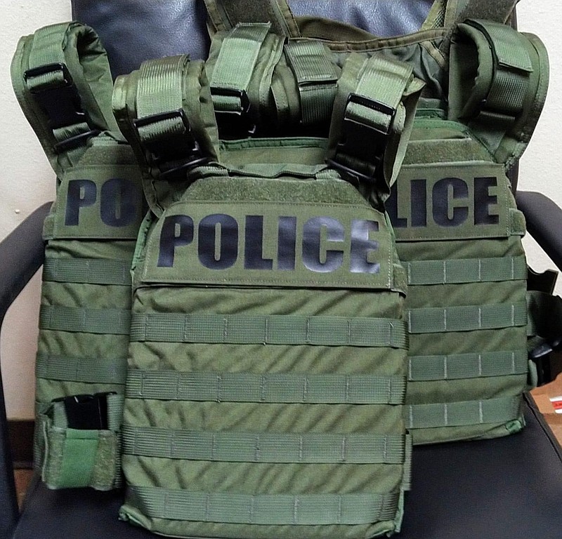 Naples police receive rifleresistant body armor through grant