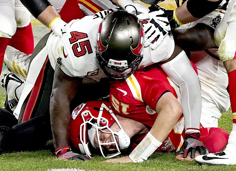 NFL playoffs 2021: Chiefs' Patrick Mahomes' turf toe injury no