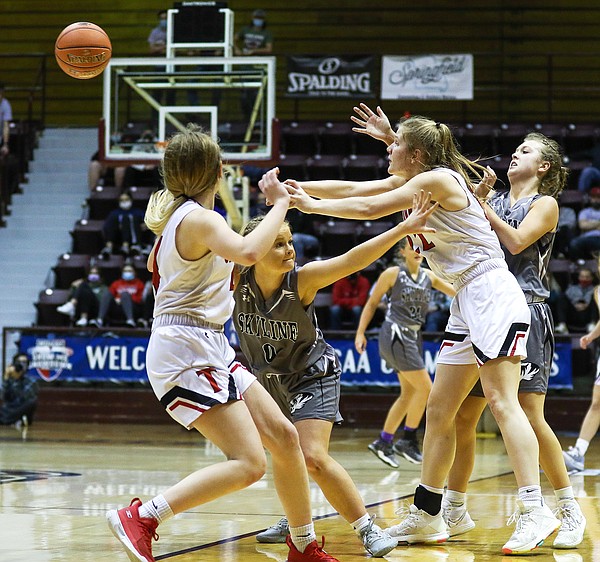 Skyline gets past Tipton in Class 3 girls semifinal