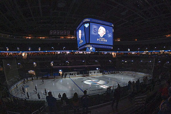 Blues hockey great Bob Plager killed in St. Louis car accident