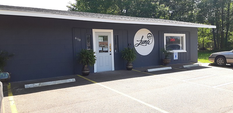 The new business at the former Chappos location, Luna Cuts, is owned by Maryann Luna. 12 years in the styling business, she decided she wanted to open her own place and Texarkana was the place to do it.