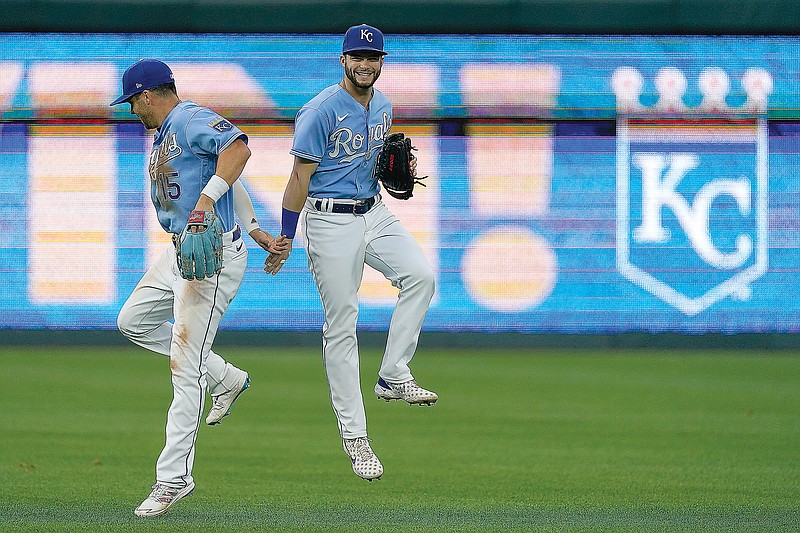 Royals 11, Tigers 10: Hot mess in KC - Bless You Boys