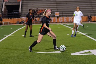 Janie Rounds HER | Six THS soccer players make All-District team | Texarkana Gazette