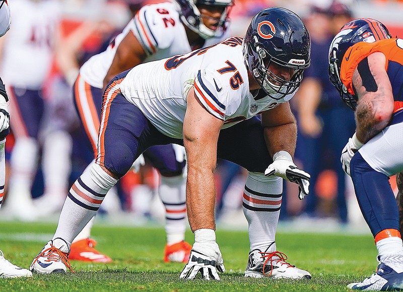 Kyle Long, shown here in a Sept. 15, 2019, file photo while playing for the Bears, may miss up to the start of the regular season for the Chiefs after a knee injury.