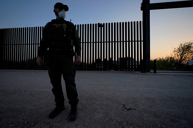 Governor: Texas Building New Border Barrier