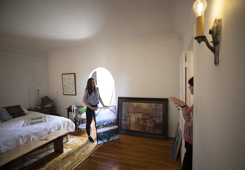 Melissa Anderson confers with her mother, Mary, about organizing her new apartment in Los Angeles on May 29, 2021. The 29-year-old is starting her life on her own again after having lived with her parents in Northern California for a year during the pandemic. (Myung J. Chun/Los Angeles Times/TNS)