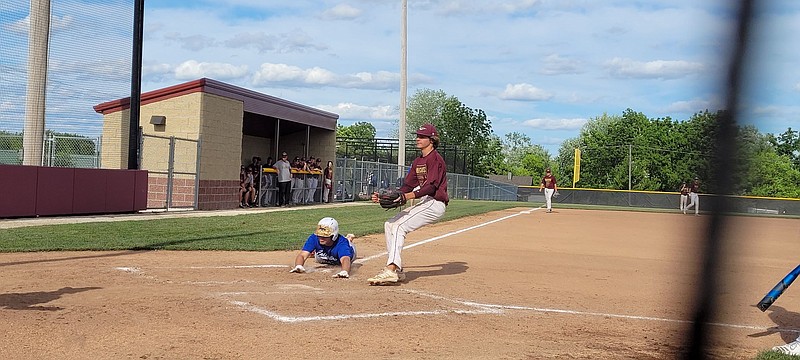 <p>Democrat photo/Kevin Labotka</p><p>The California Pintos cruised to a 15-1 victory against Eldon in a summer league game June 21. The Pintos added ten runs in the game’s final two innings to seal a resounding win.</p>