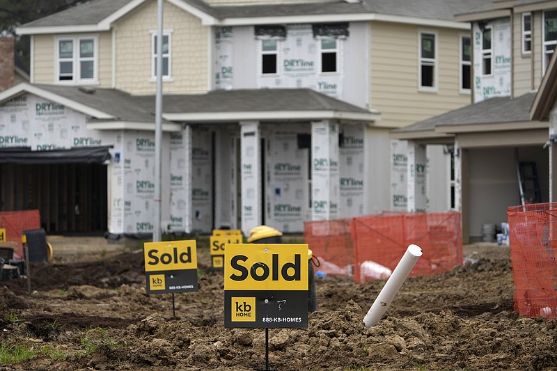 Newhome sales drop 5.9 percent; prices hit record high