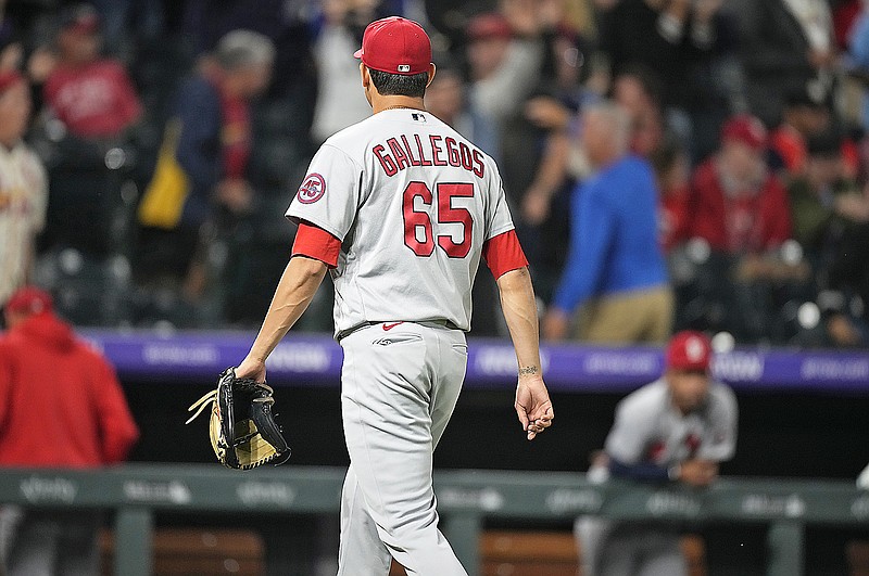 Arenado homers in fourth straight game, leads Cardinals to 5-2 win