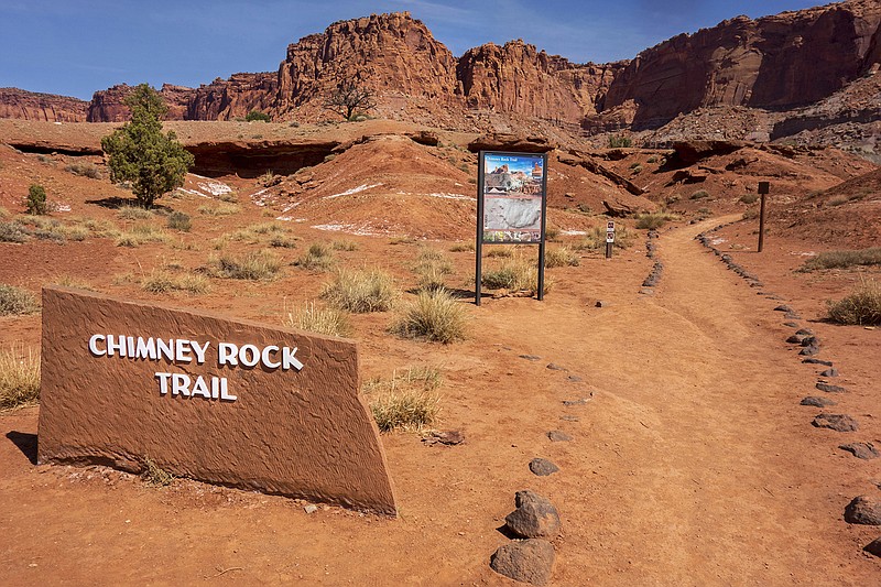 An information table at Chimney Rock Trailhead and Great Hiking Trail, near Capitol Reef National Park Center in Fruita Historic District Village in Utah. (Dreamstime/TNS)