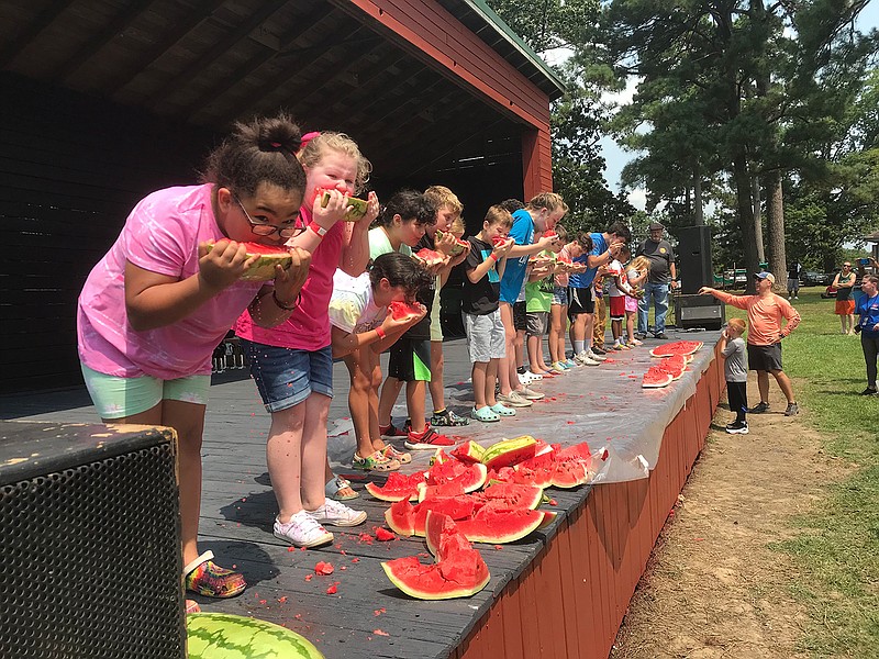 Fun at the Fest Crowds flock to celebrate Hope's signature treat