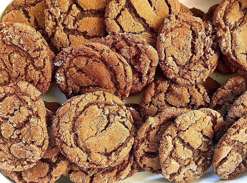 Mrs. Hewitt’s Molasses Crinkles is the ultimate lunchbox cookie. (Rick Nelson/Minneapolis Star Tribune/TNS)