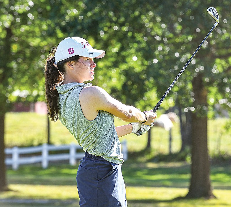 Helias' Sophie Van Dyne tees off the first hole Wednesday, Sept. 8, 2021, during the Helias Lady Crusader Invitational at Meadow Lake Acres Country Club in New Bloomfield.