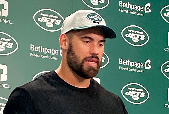 Jets offensive lineman Laurent Duvernay-Tardif speaks to reporters Wednesday in Florham Park, N.J.