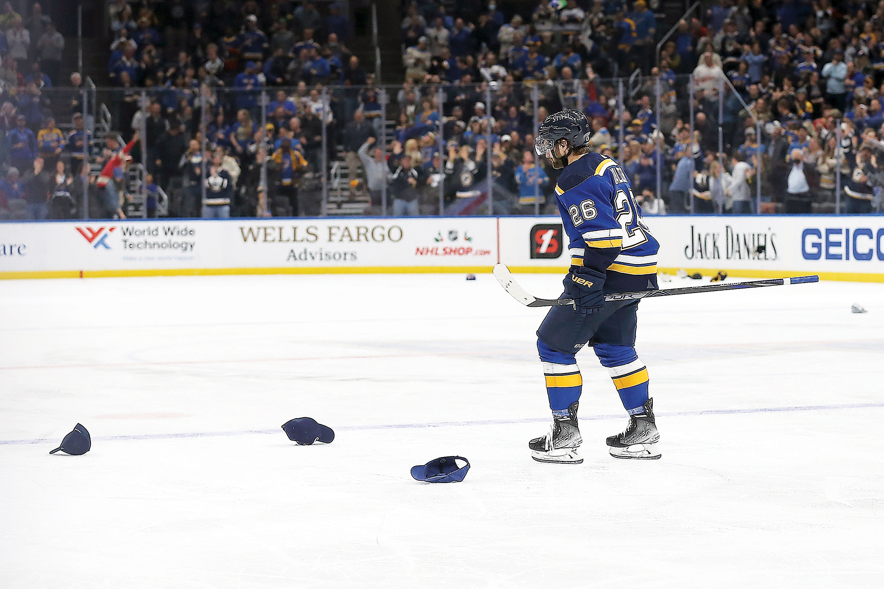Walker's first hat trick lifts Blues to 6-2 win against Red Wings - Vimarsana News