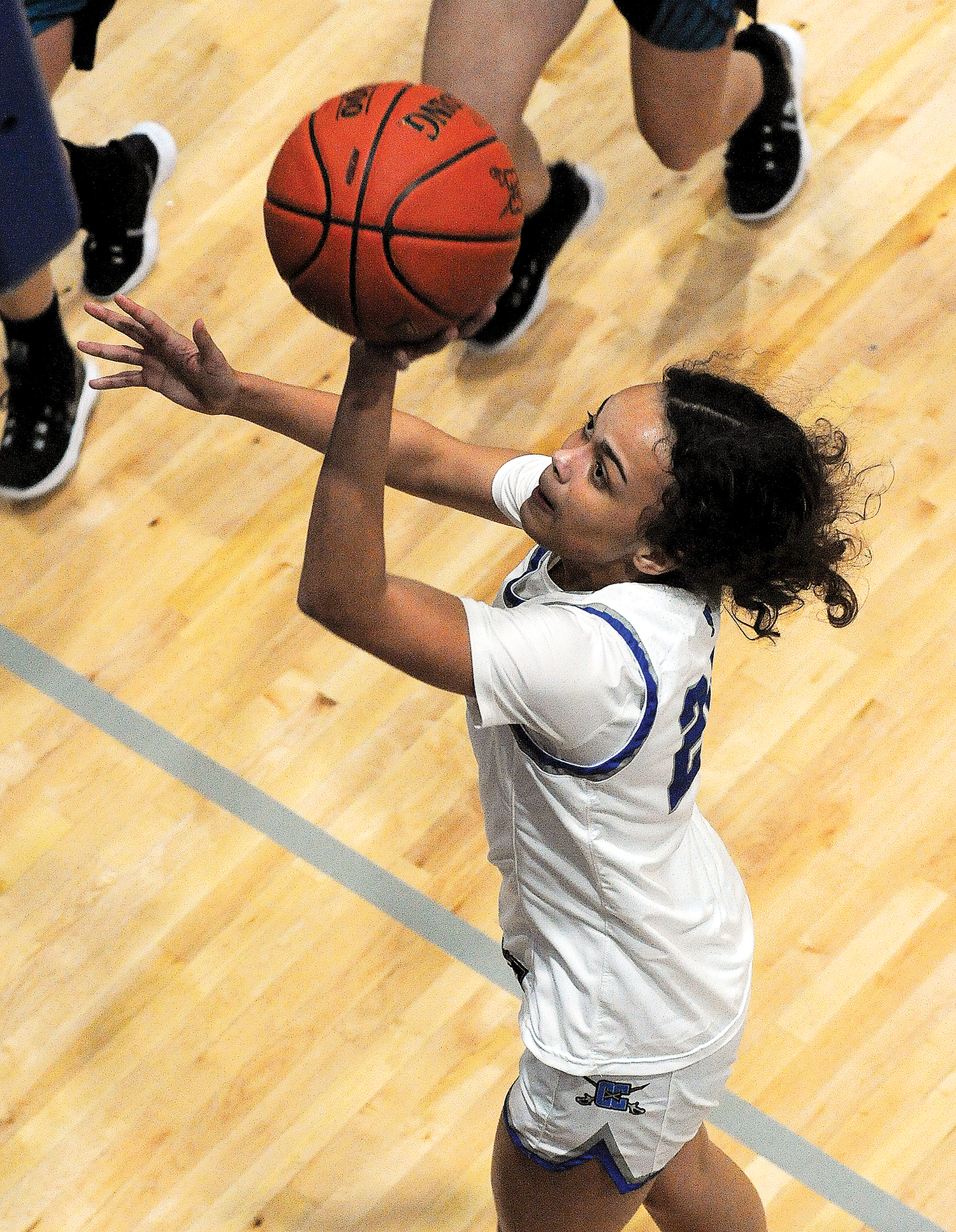 Capital City girls roll past O'Fallon Christian 74-13 - Vimarsana News