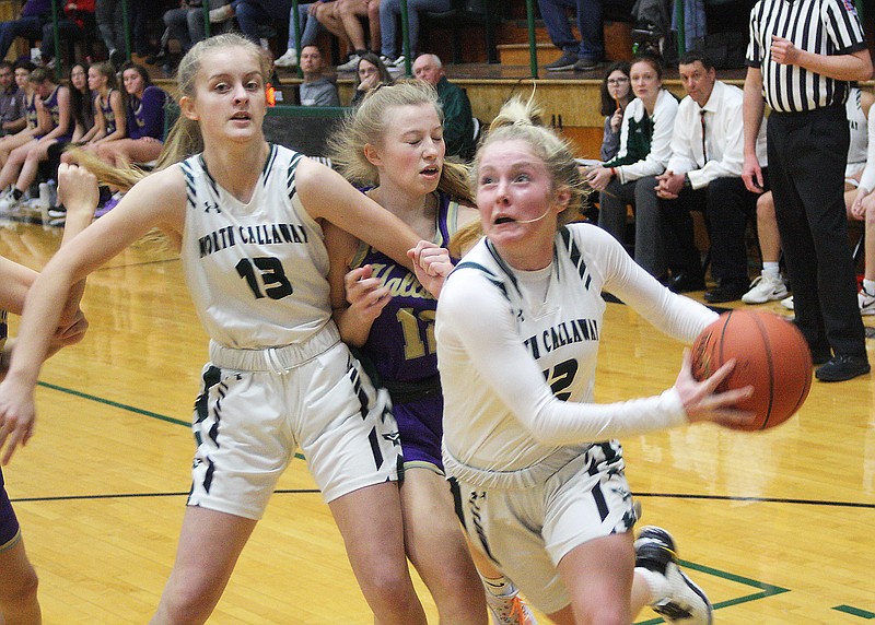 Sophomore Abrielle Burgher drives to the rim Tuesday in North Callaway’s 60-32 loss against Hallsville in Kingdom City. The Ladybirds fell behind early and couldn’t recover as the offense struggled in their fifth straight loss. (Jeremy Jacob/Fulton Sun)