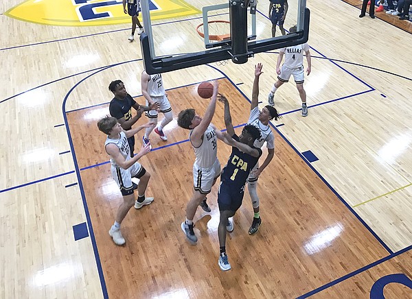 Helias boys edge Confluence Prep in home finale - Vimarsana News