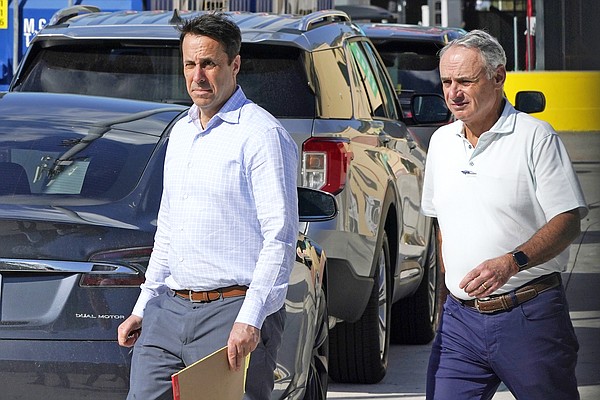 MLB pushes labor-deal deadline to today for March 31 start - Vimarsana News