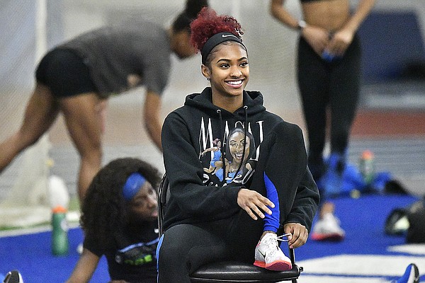 'Set me up for life': Female college athletes stash NIL cash - Vimarsana News