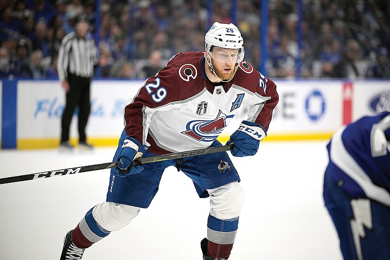 Nathan Mackinnon 21'22 Stanley Cup Season Amazing Playoff Hat Trick  Goal Colorado Avalanche Photomatched Playoff Game Worn Jersey