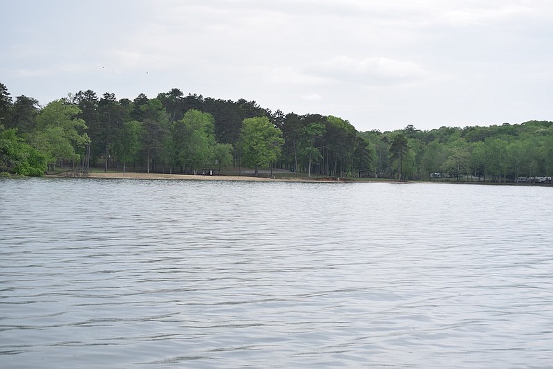 Elderly boater found dead Thursday in Watts Bar Lake in Tennessee