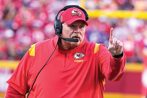 Chiefs' Reid, Jaguars' Pederson meet for second time - Vimarsana News