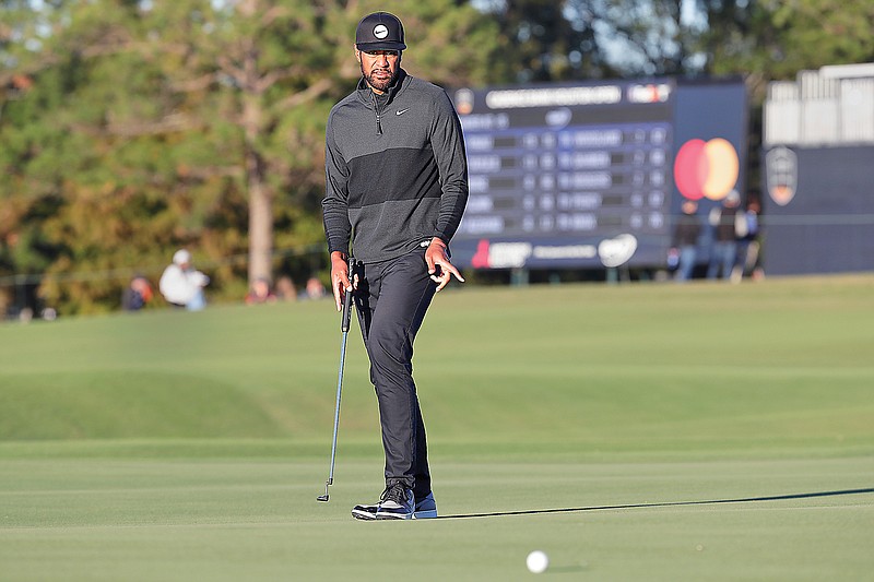 Finau handles wind, keeps lead at four in Houston Open