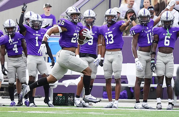 St. Thomas enjoys jump to FCS after boot from D-III league - Vimarsana News