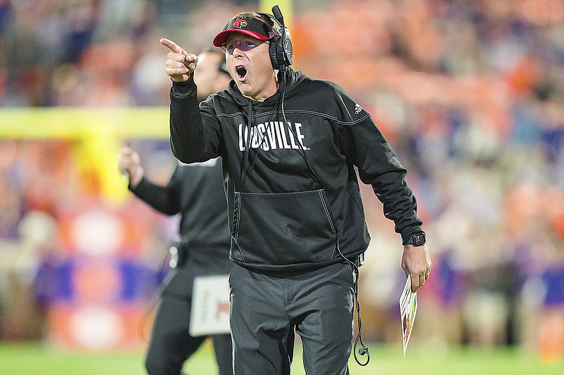 Louisville coach Scott Satterfield gestures during last month's game against Clemson in Clemson, S.C. (Associated Press)