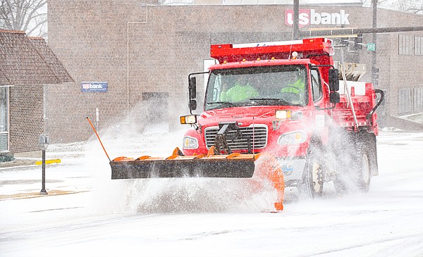 Mid-Missouri weathers first day of winter storm - Vimarsana News