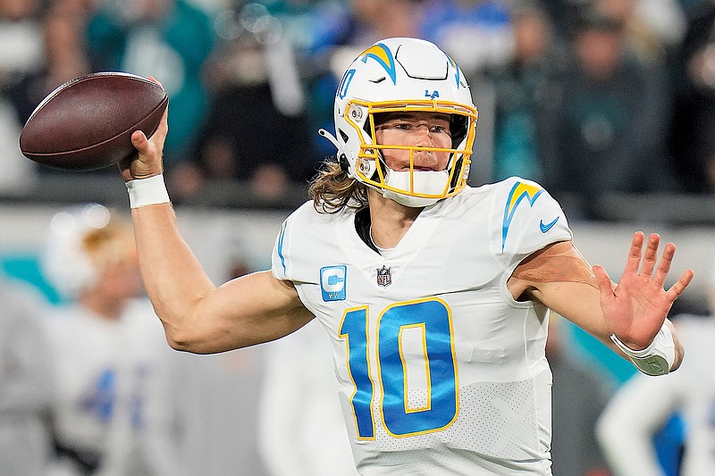 Chargers' Justin Herbert to participate at OTAs amid contract talks