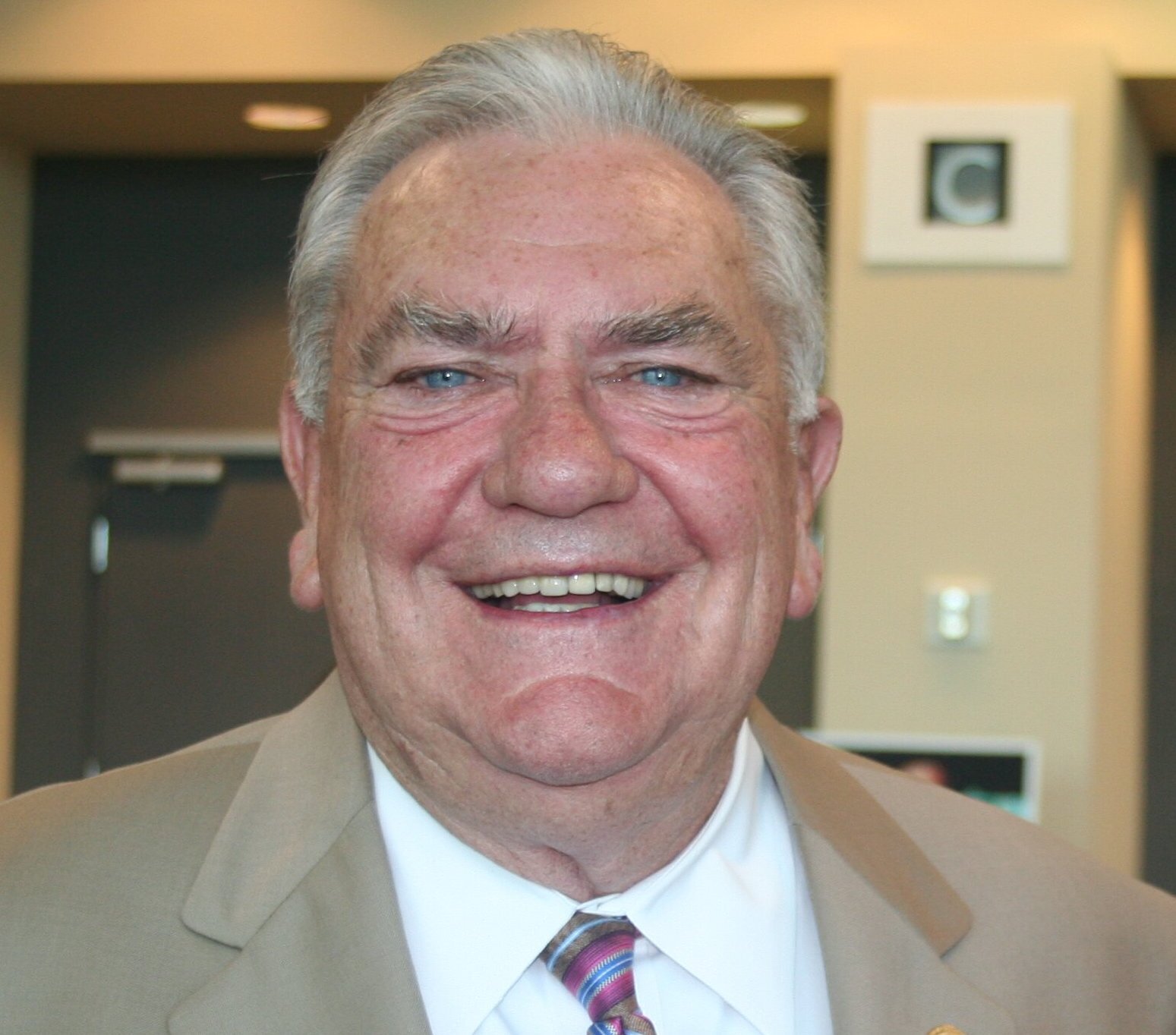 Charlie Daniels, longtime state official, dies - Vimarsana News