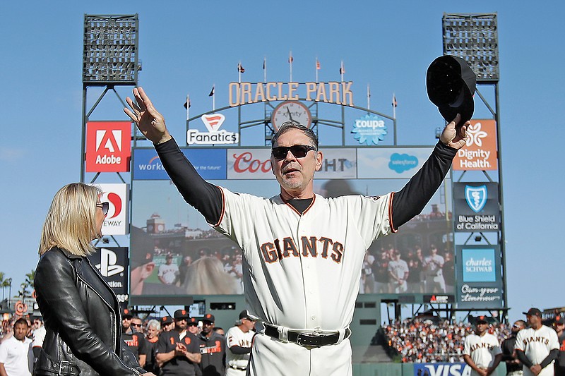 Bruce Bochy built a career on small gestures to become a legendary