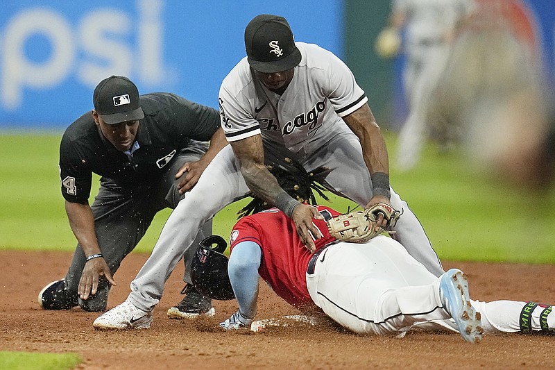 Tim Anderson of White Sox has suspension for fight with Guardians