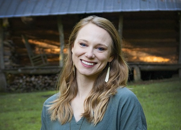Review: Appalachian women reflect on their mountain upbringing in new Foxfire entry - Vimarsana News