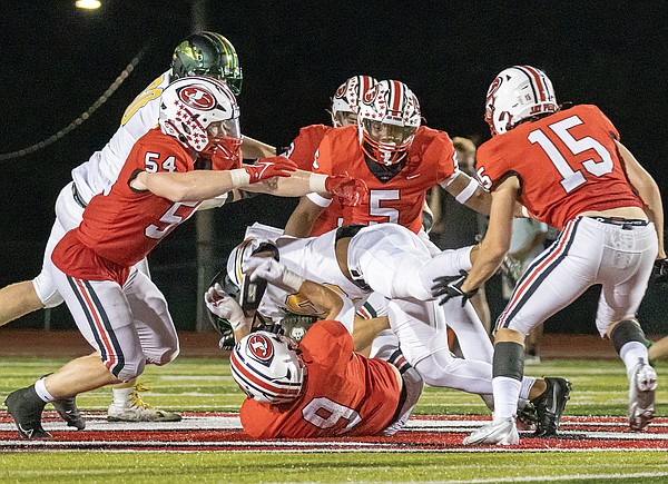 Jefferson City battles to final play in 35-27 loss to Rock Bridge - Vimarsana News