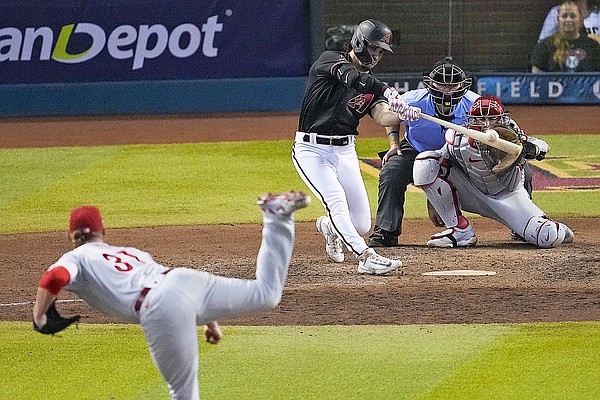 Thomas' tying homer, Moreno's decisive hit send D-backs past Phillies 6-5 - Vimarsana News
