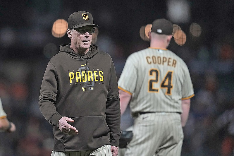 Padres 3rd base coach, former Giant Matt Williams has colon cancer