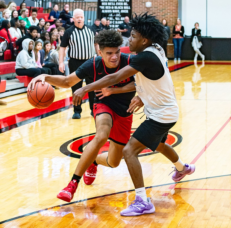 Jefferson City boys basketball goes 11 in Jamboree Jefferson City